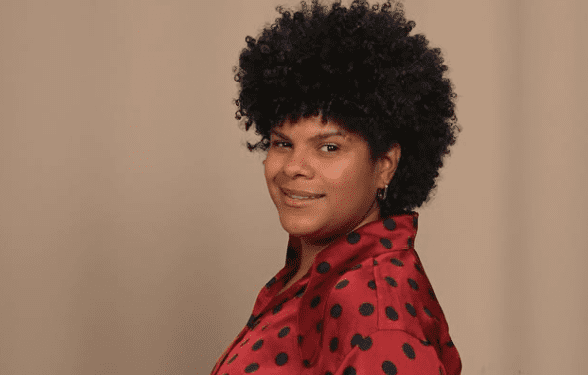 Teresa Yanet: “Emigrar no fue una decisión, fue una obligación»